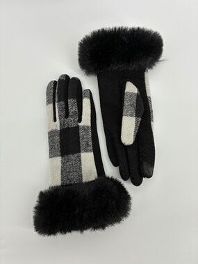 Mud Pie 2% Wool Blend Black and White Checkered Fur Trim Gloves